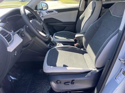 2027 Volkswagen Taos 1.5T SE
