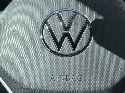 2027 Volkswagen Taos 1.5T SE