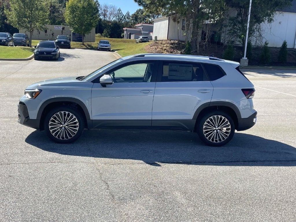 2027 Volkswagen Taos 1.5T SE