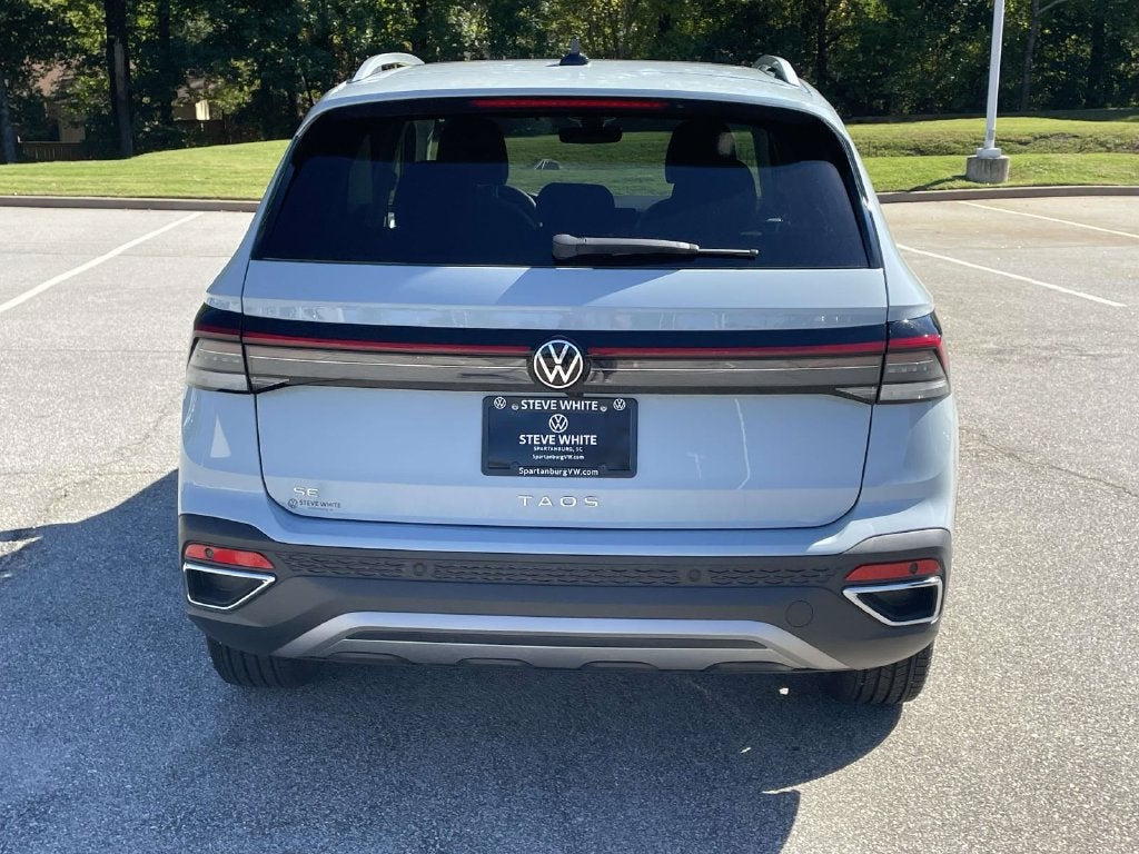 2027 Volkswagen Taos 1.5T SE