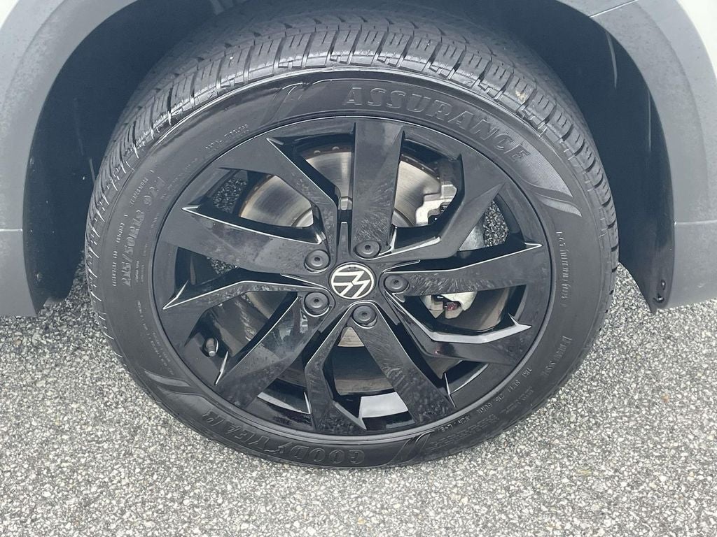 2023 Volkswagen Taos 1.5T SE