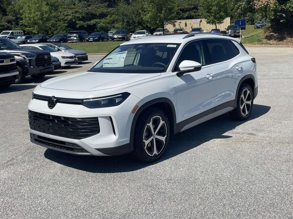 2026 Volkswagen Tiguan 2.0T SE