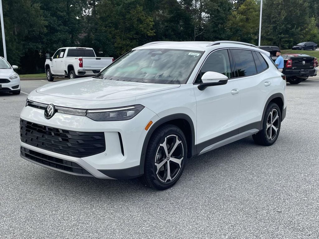2026 Volkswagen Tiguan 2.0T SE