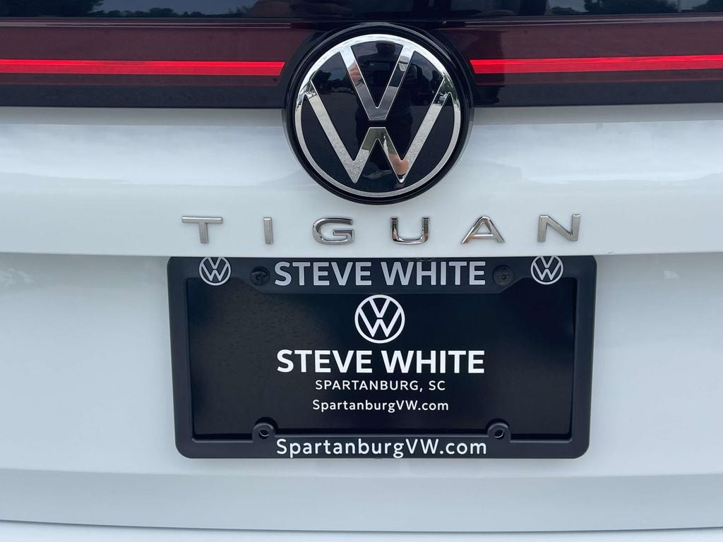 2026 Volkswagen Tiguan 2.0T SE