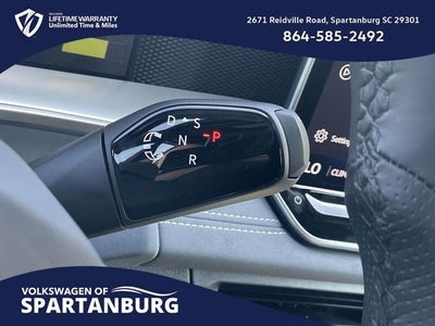 2026 Volkswagen Tiguan 2.0T SE R-Line Black