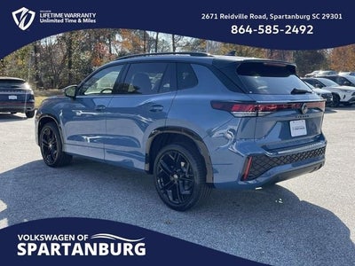 2026 Volkswagen Tiguan 2.0T SE R-Line Black