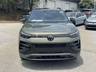 2026 Volkswagen Tiguan 2.0T SE R-Line Black