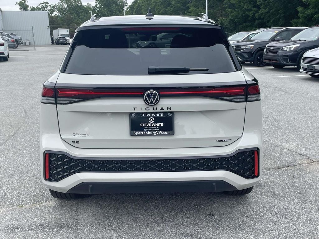 2026 Volkswagen Tiguan 2.0T SE R-Line Black