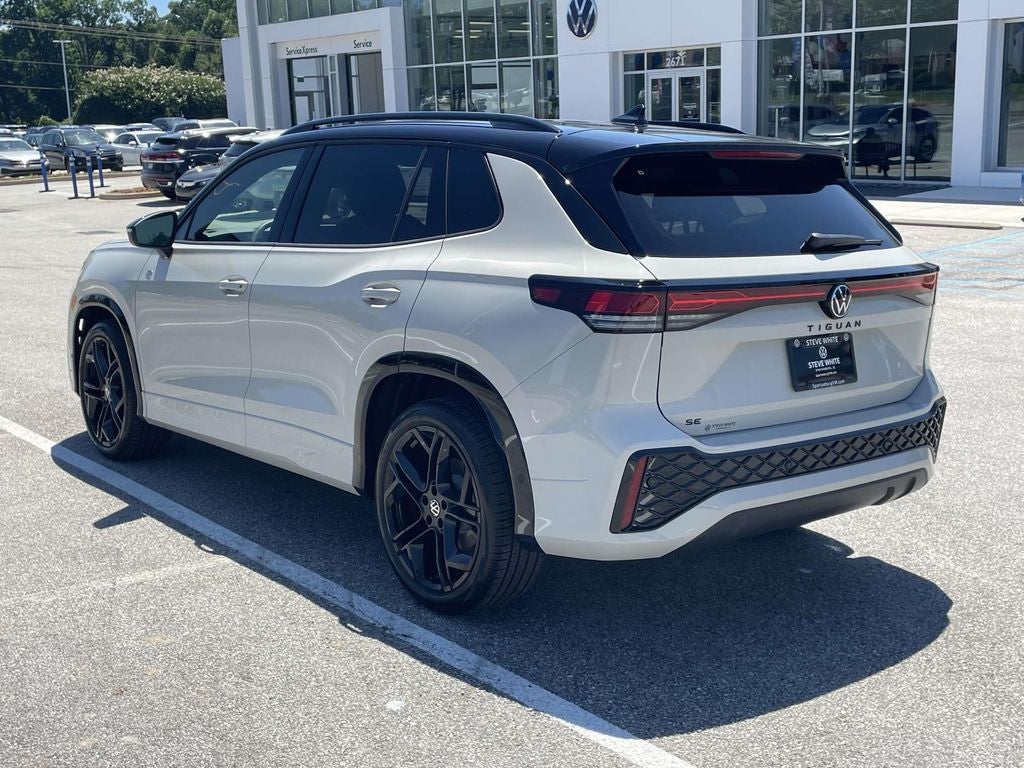 2026 Volkswagen Tiguan 2.0T SE R-Line Black