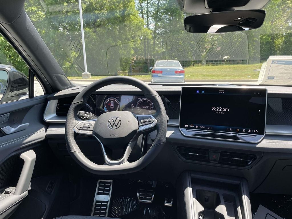 2026 Volkswagen Tiguan 2.0T SE R-Line Black