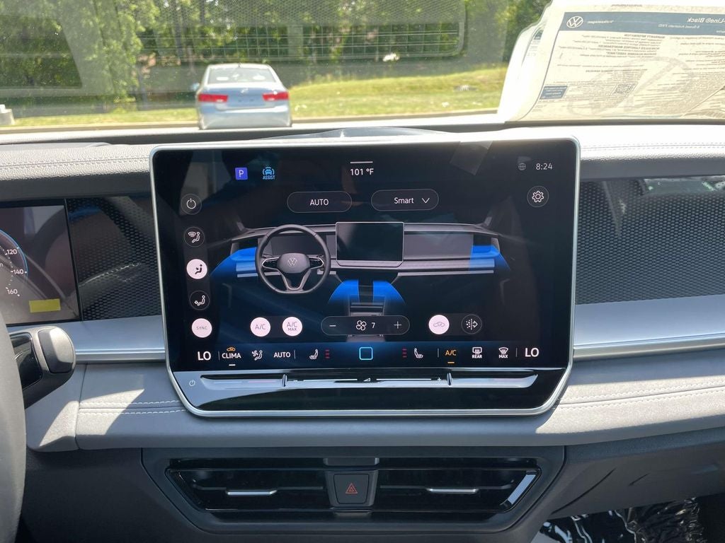 2026 Volkswagen Tiguan 2.0T SE R-Line Black