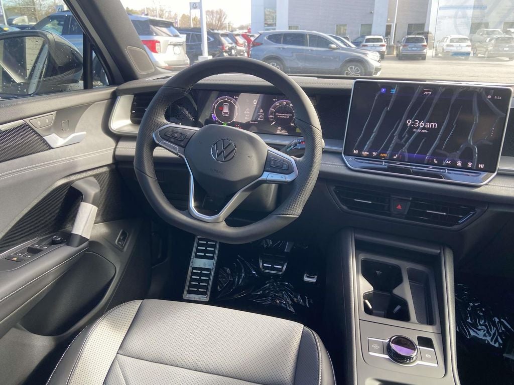 2026 Volkswagen Tiguan 2.0T SE R-Line Black