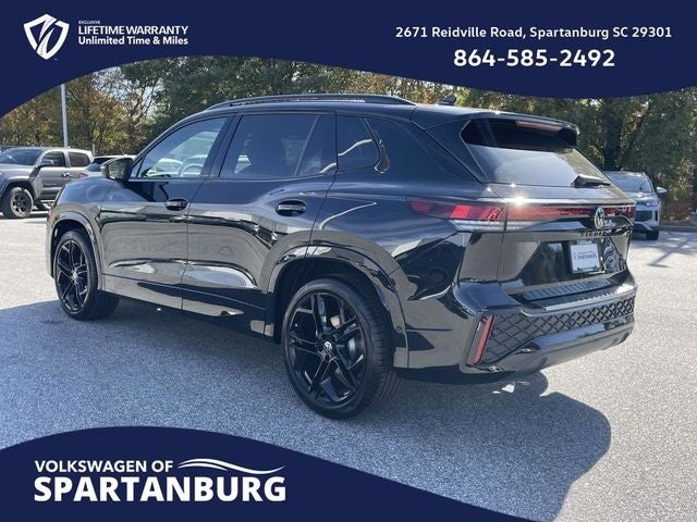 2026 Volkswagen Tiguan 2.0T SE R-Line Black