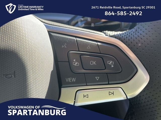 2026 Volkswagen Tiguan 2.0T SE R-Line Black