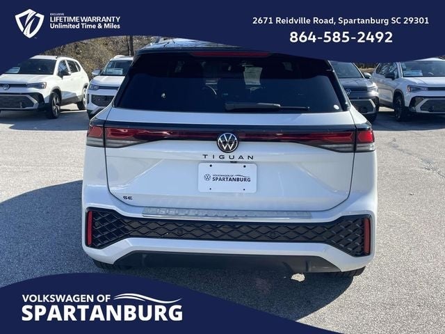 2026 Volkswagen Tiguan 2.0T SE R-Line Black