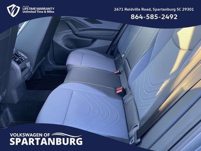 2026 Volkswagen Tiguan 2.0T SE R-Line Black