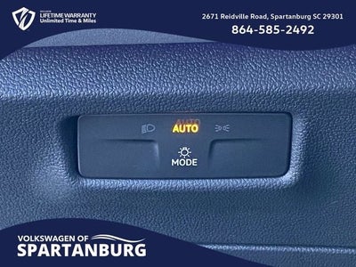 2026 Volkswagen Tiguan 2.0T SE R-Line Black