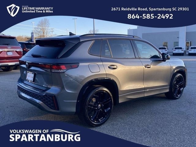 2026 Volkswagen Tiguan 2.0T SE R-Line Black