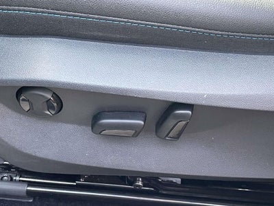 2024 Volkswagen Taos 1.5T SE Black