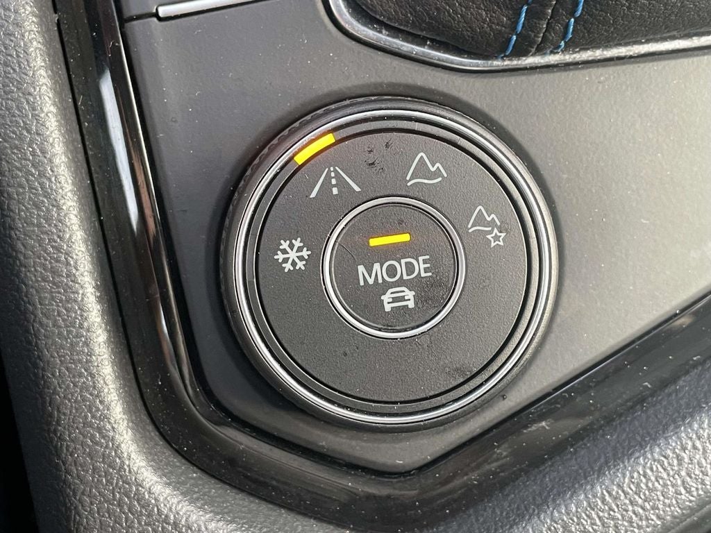2024 Volkswagen Taos 1.5T SE Black