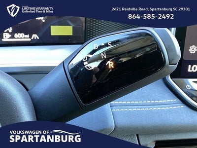 2026 Volkswagen Tiguan 2.0T SE