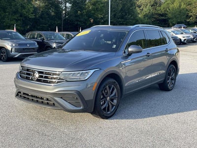 2023 Volkswagen Tiguan 2.0T SE