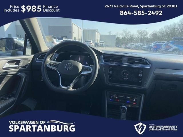 2023 Volkswagen Tiguan 2.0T SE