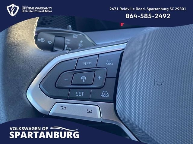 2026 Volkswagen Tiguan 2.0T SE