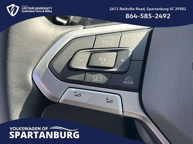 2026 Volkswagen Tiguan 2.0T SE