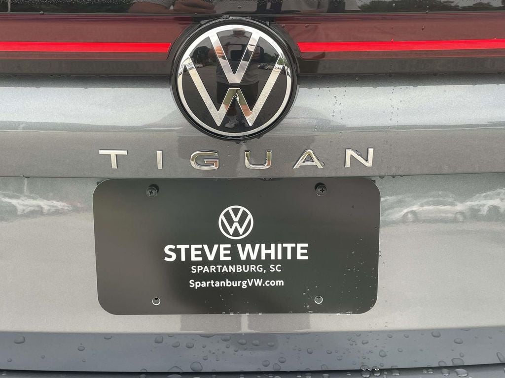 2026 Volkswagen Tiguan 2.0T SE