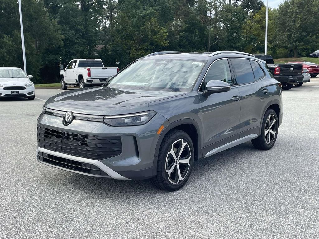 2026 Volkswagen Tiguan 2.0T SE