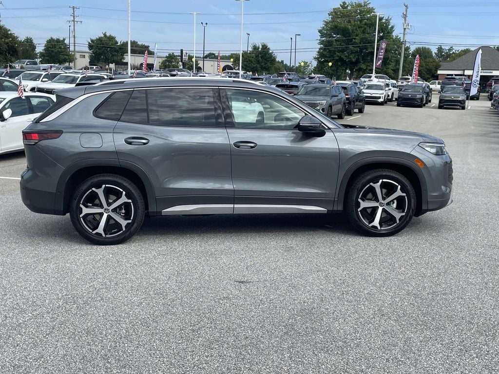 2026 Volkswagen Tiguan 2.0T SE
