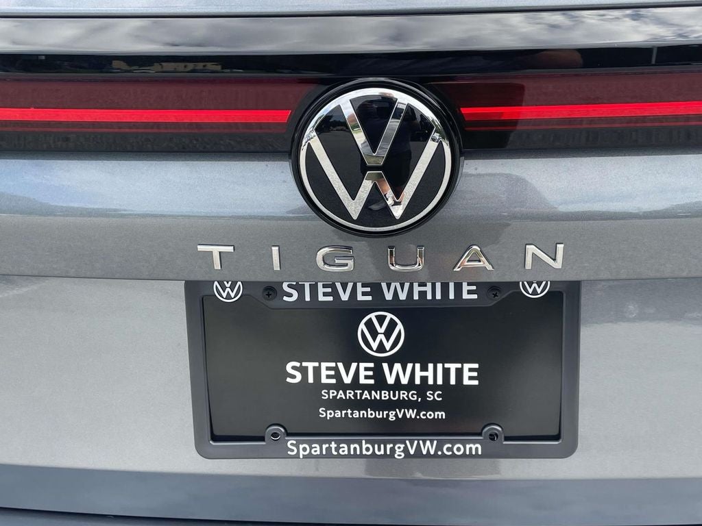 2026 Volkswagen Tiguan 2.0T SE