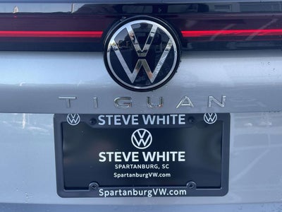 2026 Volkswagen Tiguan 2.0T SE
