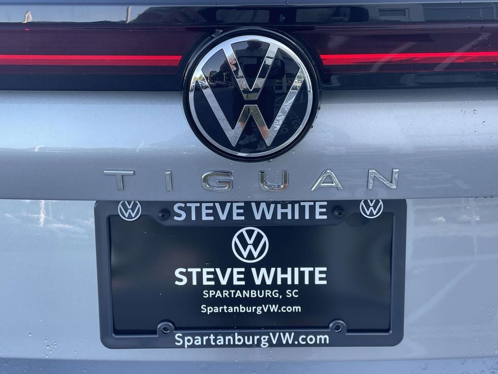 2026 Volkswagen Tiguan 2.0T SE