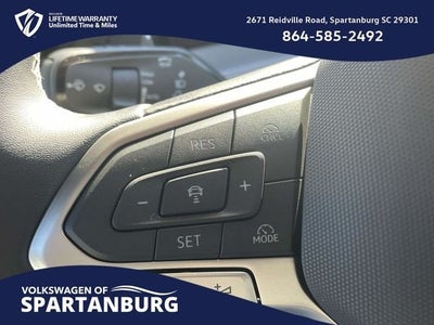 2026 Volkswagen Tiguan 2.0T SE