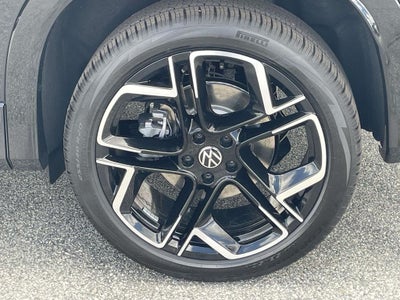 2026 Volkswagen Tiguan 2.0T SEL R-Line Turbo