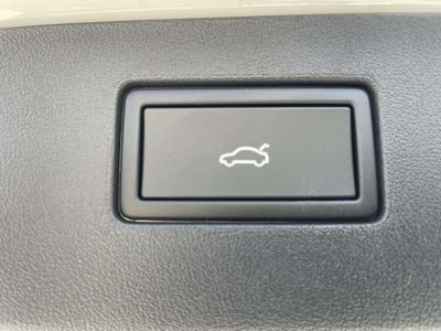 2026 Volkswagen Tiguan 2.0T SEL R-Line