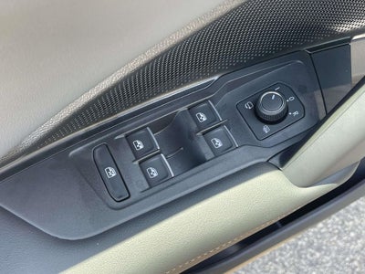 2026 Volkswagen Tiguan 2.0T SEL R-Line