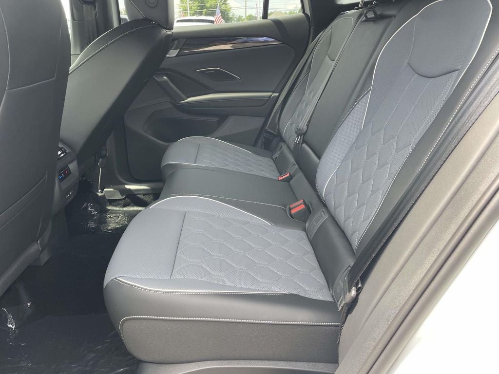 2026 Volkswagen Tiguan 2.0T SEL R-Line Turbo
