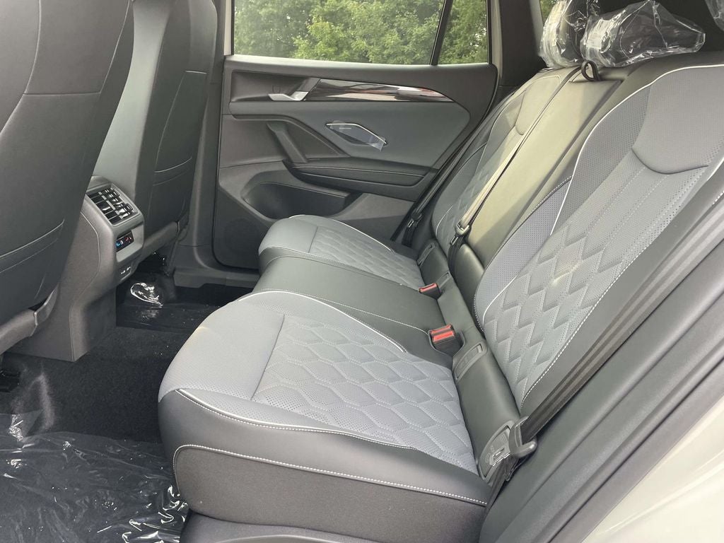 2026 Volkswagen Tiguan 2.0T SEL R-Line Turbo