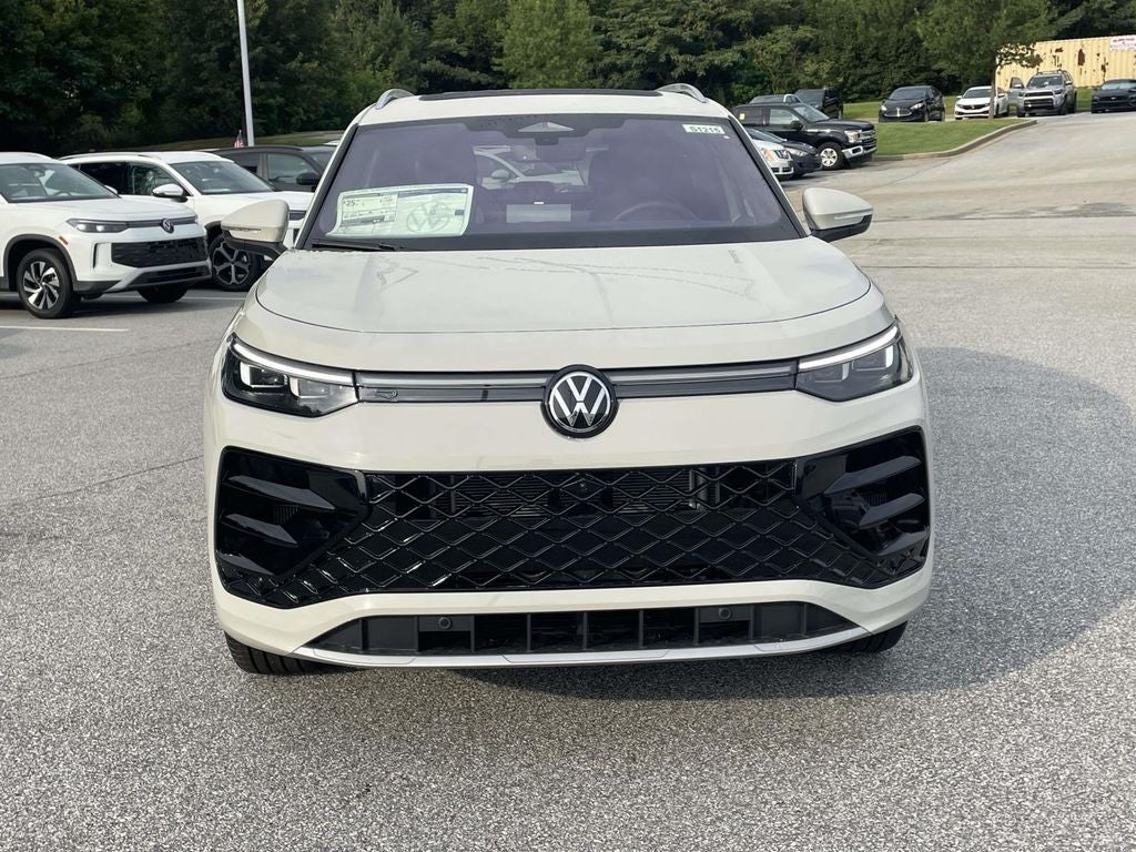 2026 Volkswagen Tiguan 2.0T SEL R-Line Turbo