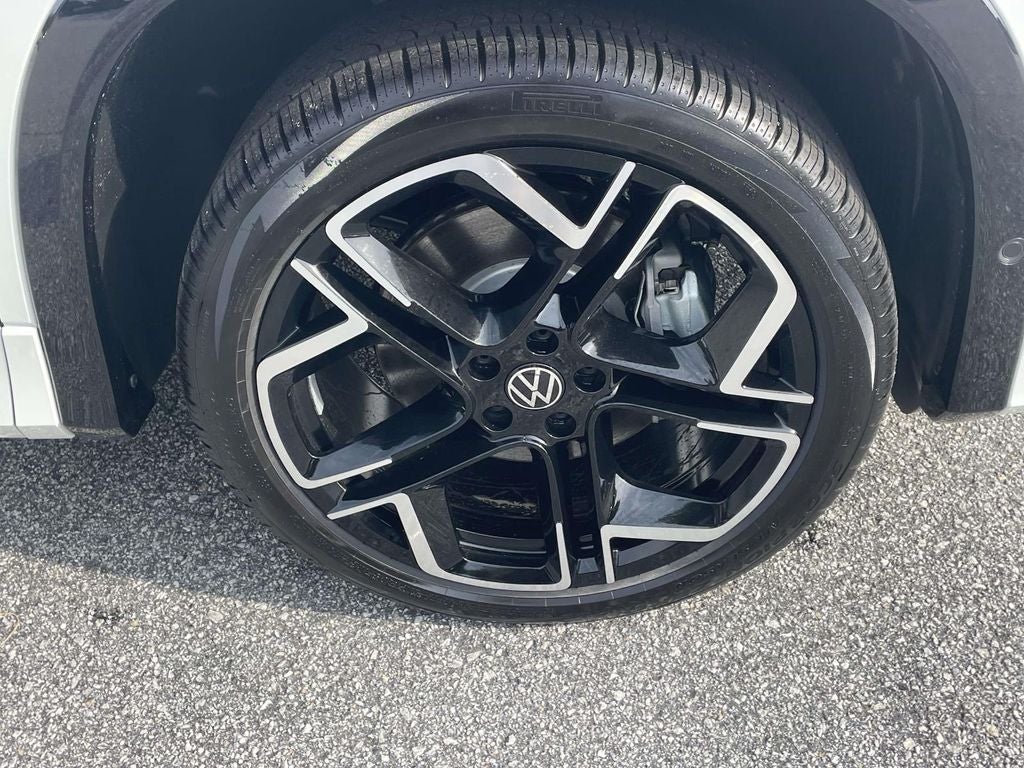 2026 Volkswagen Tiguan 2.0T SEL R-Line Turbo