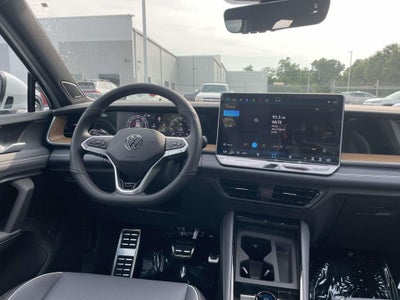 2026 Volkswagen Tiguan 2.0T SEL R-Line Turbo