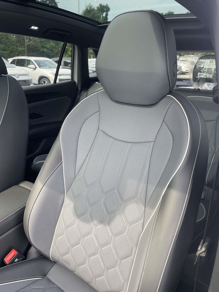2026 Volkswagen Tiguan 2.0T SEL R-Line Turbo