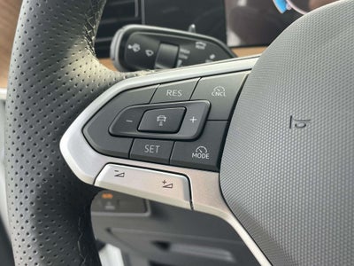 2026 Volkswagen Tiguan 2.0T SEL R-Line Turbo