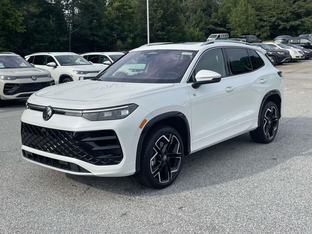 2026 Volkswagen Tiguan 2.0T SEL R-Line Turbo