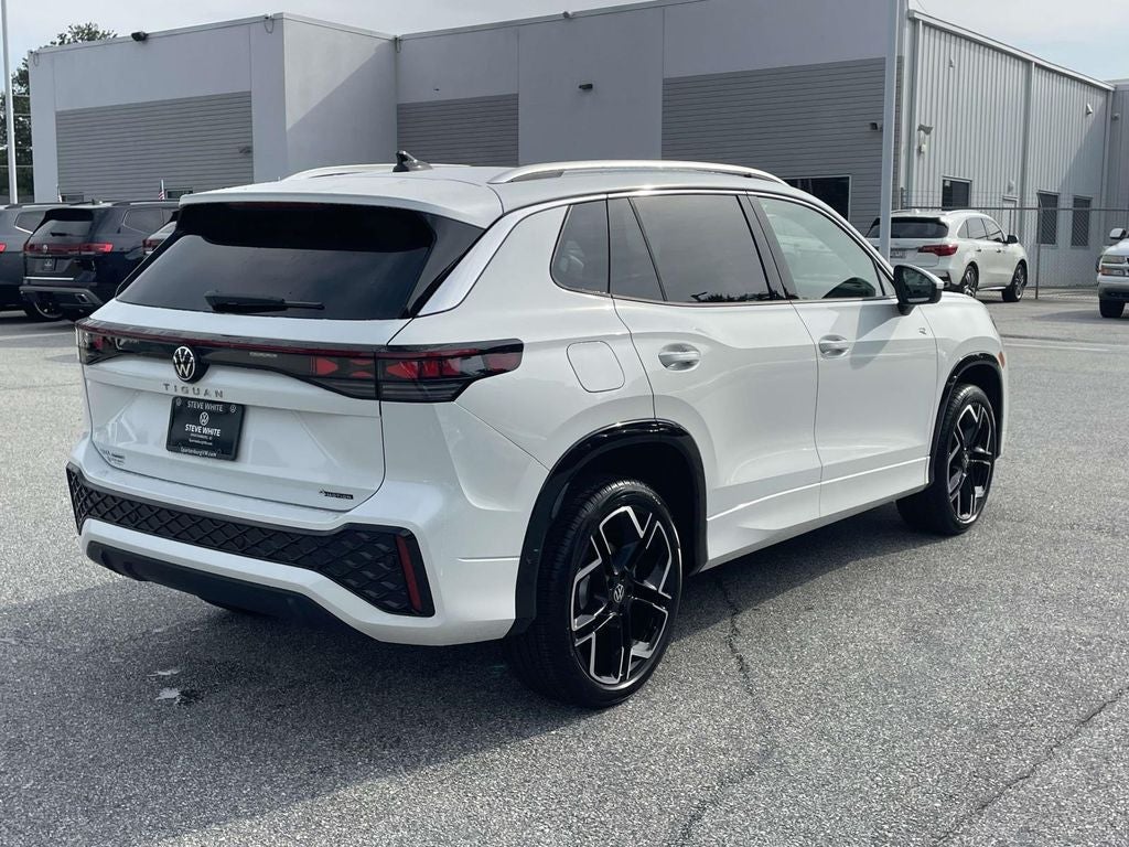 2026 Volkswagen Tiguan 2.0T SEL R-Line Turbo