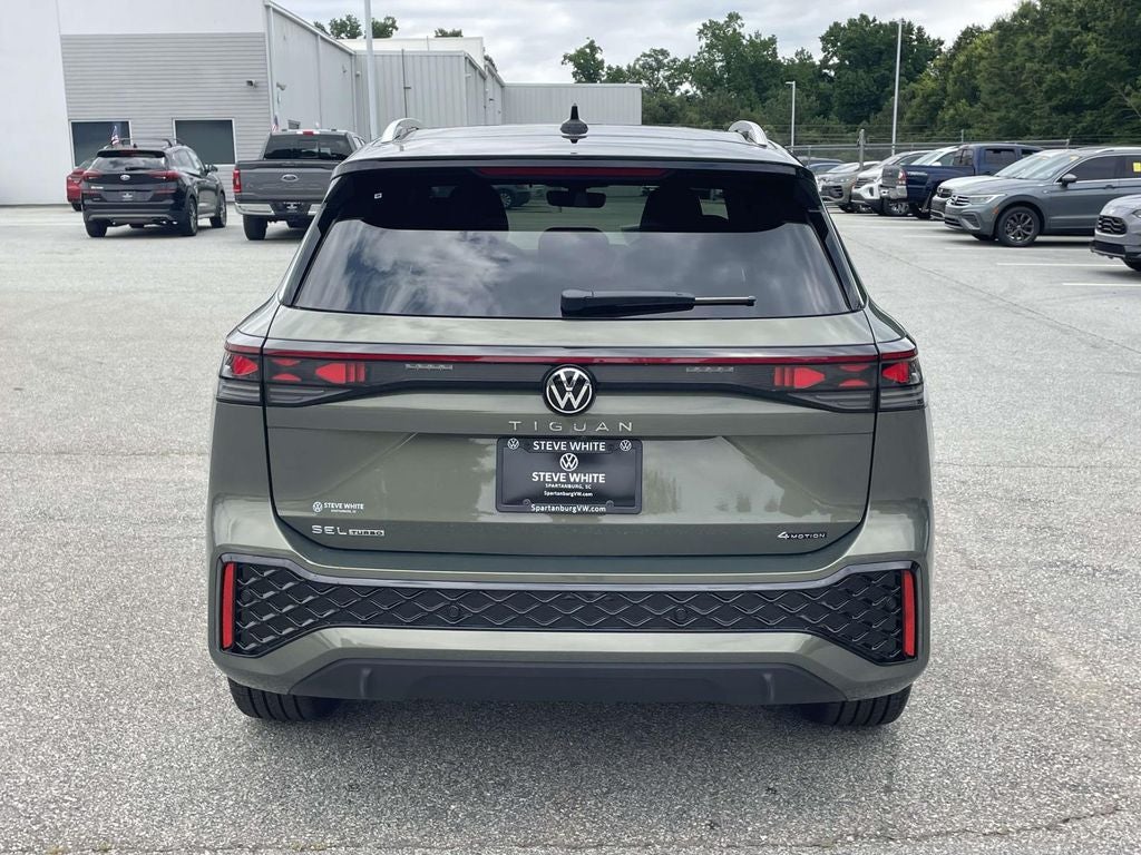 2026 Volkswagen Tiguan 2.0T SEL R-Line Turbo