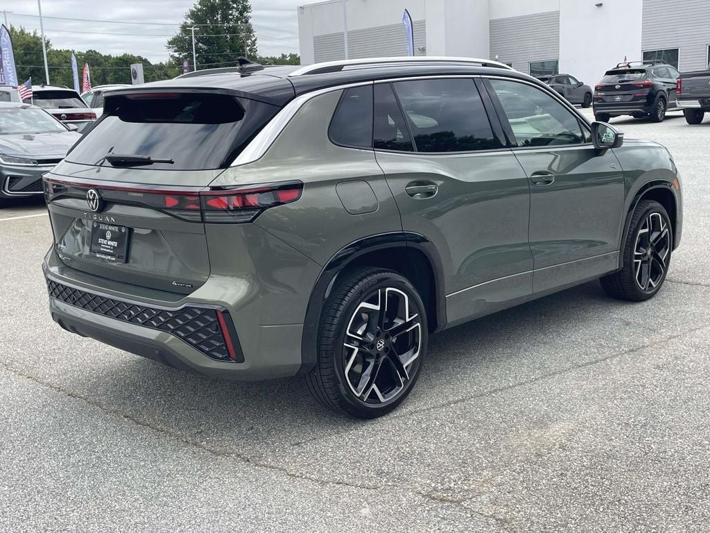 2026 Volkswagen Tiguan 2.0T SEL R-Line Turbo